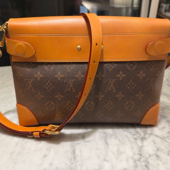 MINT Louis Vuitton Monogram Dust Steamer Crossbody Pharrell M11533 MSRP $5,100 - Picture 8 of 9